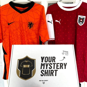 YourMysteryShirt  Landen Box (INCLUSIEF GRATIS TRAININGSSHIRT)